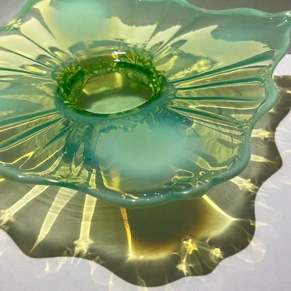 💚Antique Dugan Diamond Green Opalescent Handkerchief Bowl Footed Candy Dish 1909